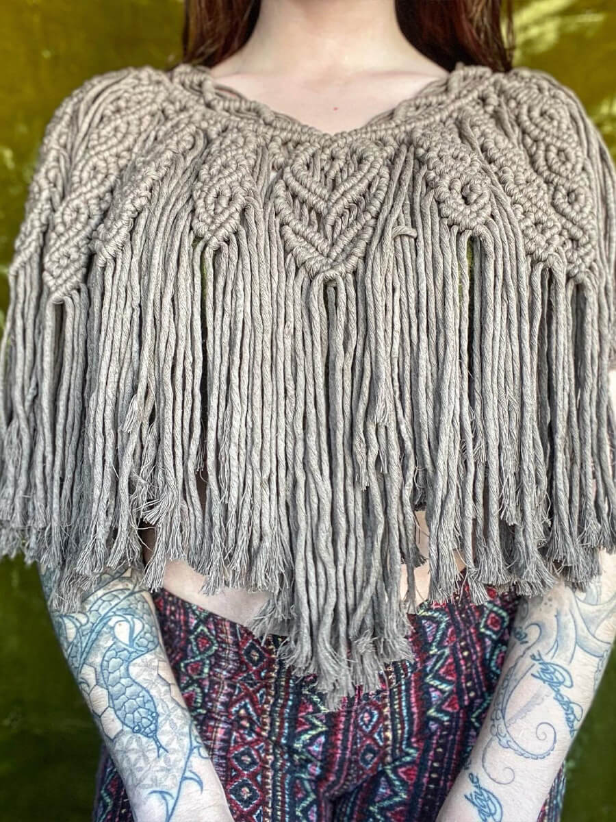 Vina Macramé Poncho